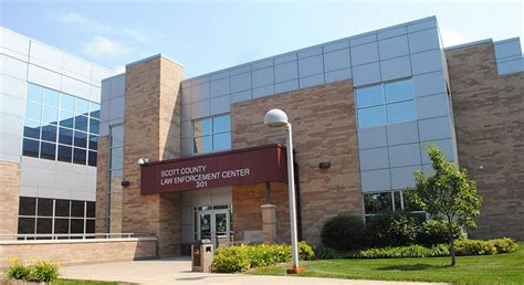 Scott county jail address.  Located in Shakopee, Scott county, Minnesota.  Se...