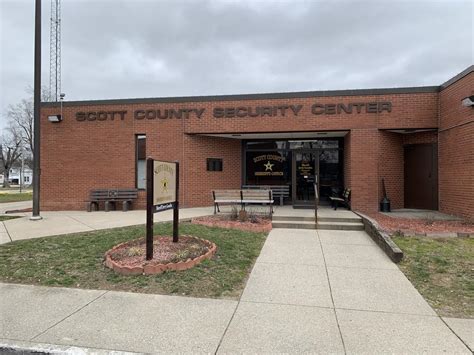 Scott county jail indiana. Visitation is Monday-Saturday 10:00 a.m. to 8:00 p.m. and you need to schedule a visitation and the company does not do same day appointments for the inmate. Each inmate is allowed 1-20 minute visit per 7 day period. Go to inmatesales.com. 