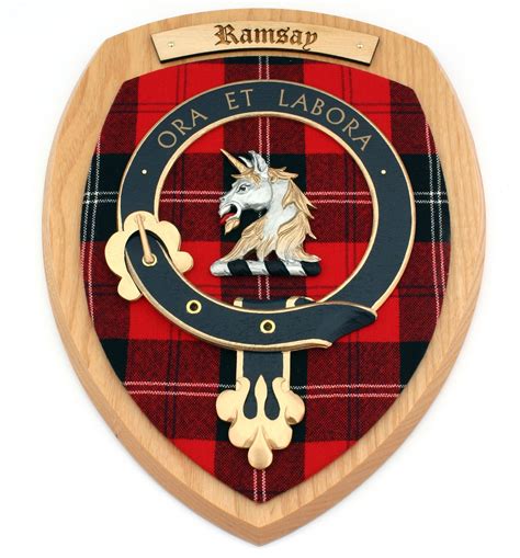 Scottish Clans - Family Crests & Coats of Arms from Family-crests…