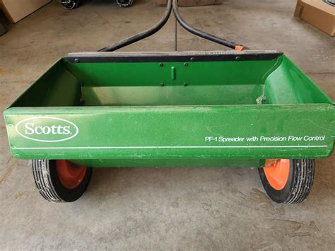 Scotts pf1 spreader. Apr 7, 2021 · How to set up and use the Scotts® EasyGreen rotary lawn spreader. Apply garden care products on to your lawn at the recommended application rate. 