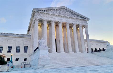 Each weekday, we select a short list of news articles, commentary, and other noteworthy links related to the Supreme Court. . Scotusblog