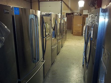 Scratch and dent appliances clarksville tn. Shop our inventory of home appliances (refrigerators , cooking & laundry), mattresses, furniture and so much more. At American Freight Clarksville, we not only offer brand … 