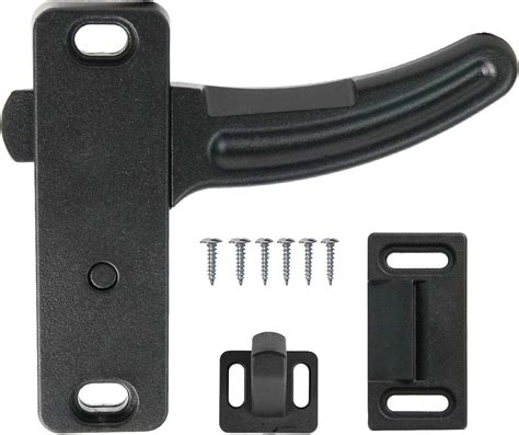 Screen door handle latch replacement. .