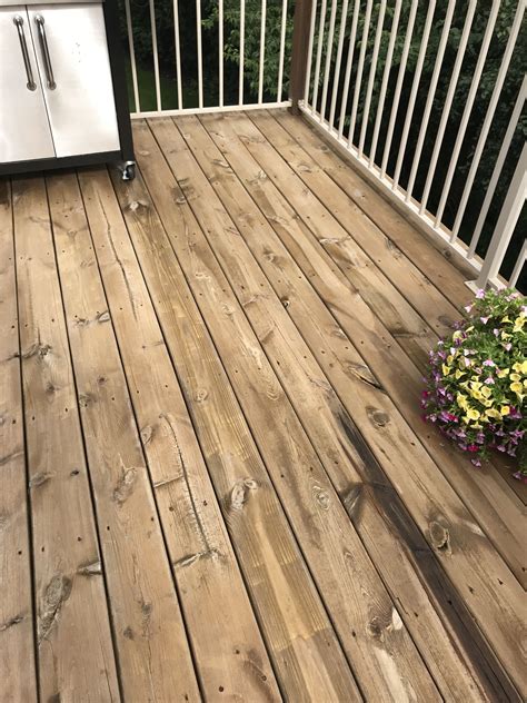 Sdeck stain. 17 Apr 2023 ... Our Top Picks · Thompson's WaterSeal Transparent Waterproofing Stain · SaverSystems #1 Deck Premium Semi-Transparent Stain · Ready Seal Woo... 