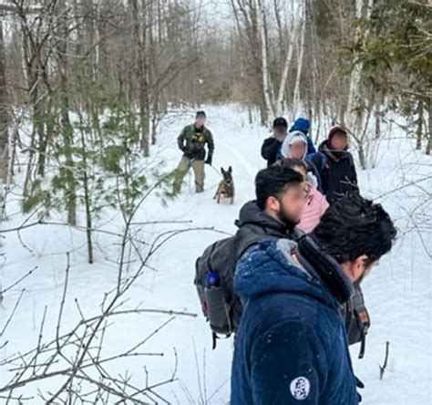 Se dispara la entrada de migrantes por la frontera con Canadá, pese al riesgo letal