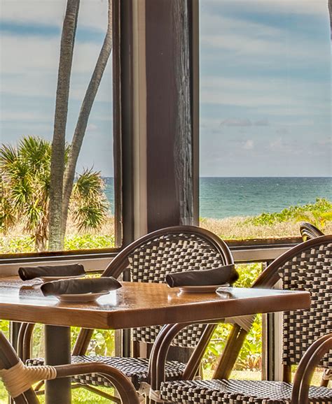 Sea watch on the ocean. ADDRESS: 6002 North Ocean Boulevard Fort Lauderdale, FL 33308. PHONE: 954.781.2200 | FAX: 954.783.1382 EMAIL: info@seawatchontheocean.com. HOURS: Open 7 Days a Week Lunch 11:30am-3:30pm Dinner 5:00pm-10:00pm Bar & Lounge 11:30am-10:00pm Cocktail Hour 4:30pm-7:00pm (M-F) (Upstairs bar & lounge only) 