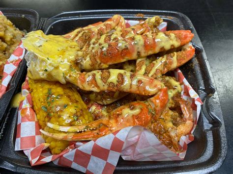 Straight Drop Seafood Memphis features seafood at our Memphis, TN location. Skip to main content 615 Chelsea Ave, Memphis, TN 38107 (opens in a new tab) (901) 425-5080. 