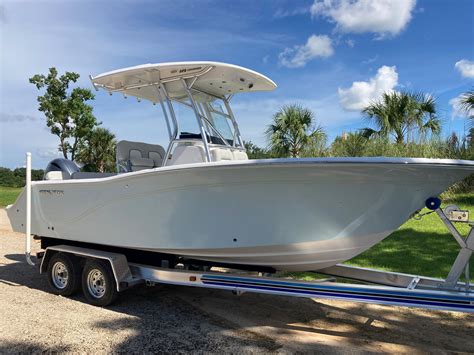 Seafox - The starting price is $86,437, the most expensive is $259,995, and the average price of $169,995. Related boats include the following models: 228 Commander, 268 Commander and 248 Commander. Boat Trader works with thousands of boat dealers and brokers to bring you one of the largest collections of Sea Fox 288 commander boats on the market. 