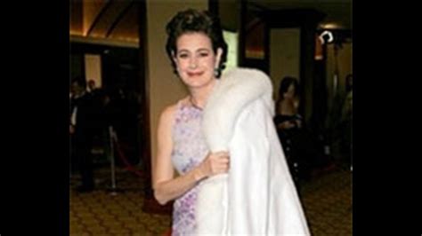 Sean young outburst video.  That&rsquo;s right &ndash; at the Vanity Fair gathering in 200...