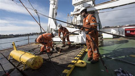 Search for Malaysia Airlines Flight 370 Is Called Off After Nearly 3 ...