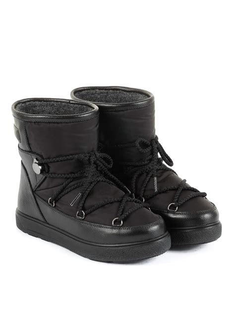 Search for Moncler Fanny snow boots Black on International …