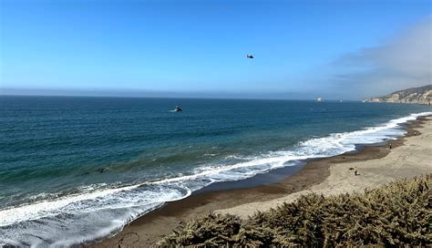 Search resumes after possible shark attack at Point Reyes