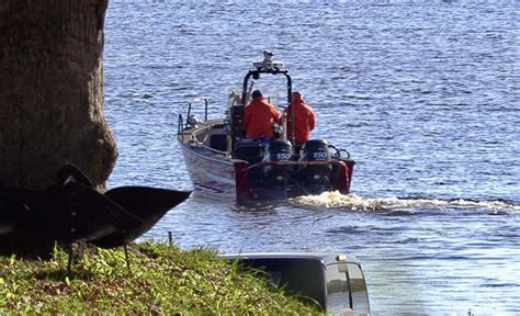 Search underway for missing hunter on Fourth Lake in unincorporated Lake Villa
