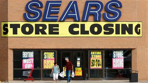 Sears, US retail giant, files for bankruptcy CNN Business