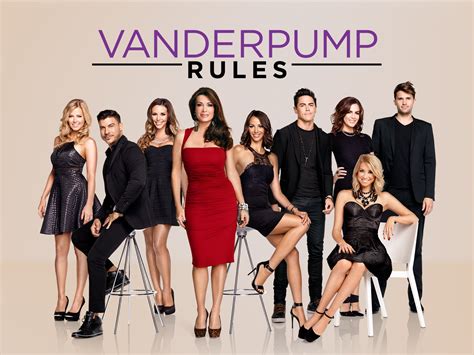 Season 3 vanderpump rules. On the season 3 premiere of Vanderpump Rules, Stassi returns from New York, Tom and Arianna begin a romance and Scheana throws a birthday party. 