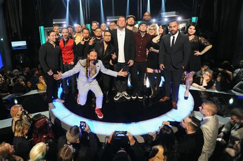 Season six ink master. Apprentices and masters put their relationships on the line as they face off in a head-to-head Flash Challenge, and the judges level the playing field with blind critiques. 