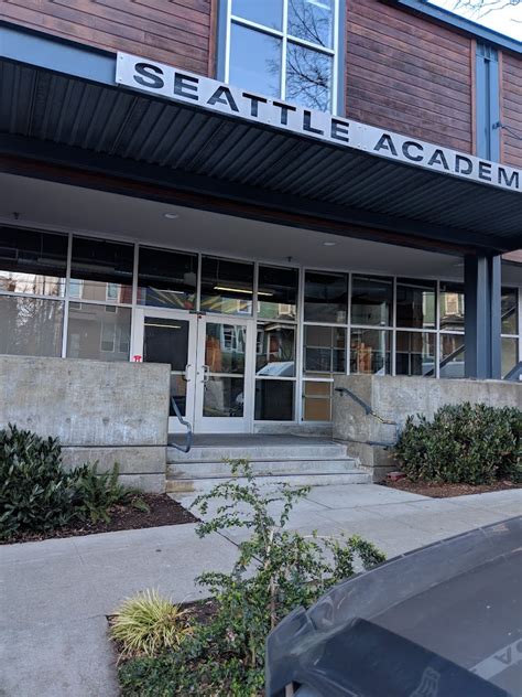 Seattle academy middle school admissions. .  <a href=http://stagelogistics.technog...