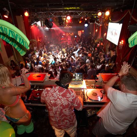Seattle clubs. Find out the current best Seattle clubs you can't miss out on. 