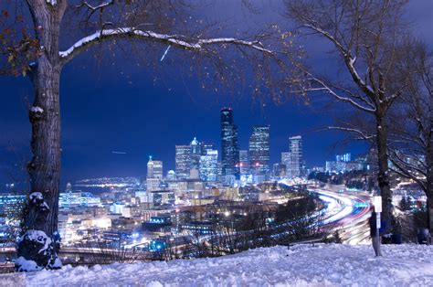 Seattle winter. The winter season is one of the best times to bask in the beauty of the Pacific Northwest! These are our top recommendations to get your fill of snowfall: … 