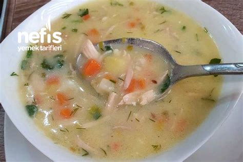 Sebzeli Tavuk Suyu Çorbası.
