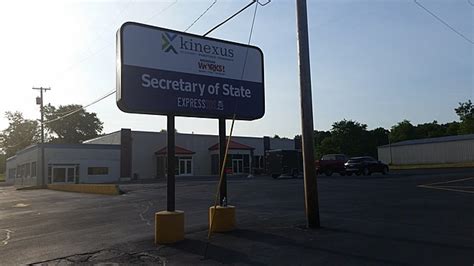 Secretary of state paw paw mi. Located inside the Paw Paw Secretary of State Office, the self-service station is a fast, easy way to renew licenses, IDs and vehicle registrations and license plate tabs. You … 