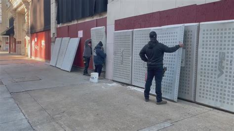 Security plates reinstalled on Famous Barr building as city moves to use eminent domain