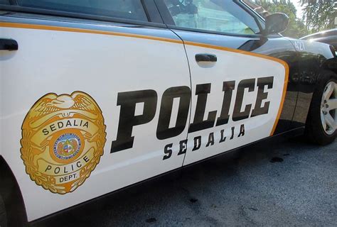 Sedalia mo police reports.  Joint Communications | Reports Reporting Information To obtain a ...