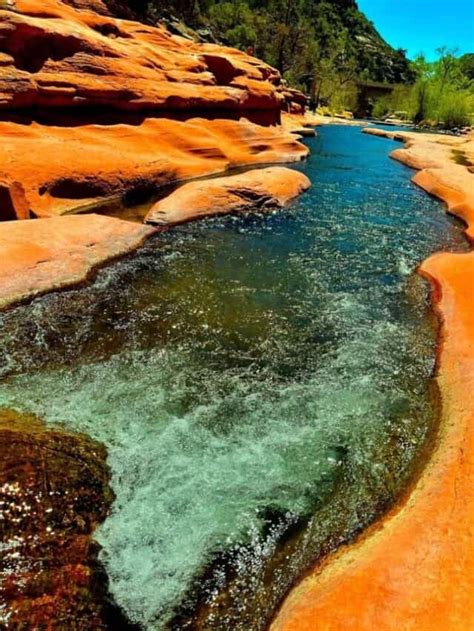 Despite its size, Sedona is one of the biggest tourist towns in the state of Arizona and is also home to Slide Rock State Park, which has one of the best natural swimming holes.The park can be found just six miles north of the Oak Creek Canyon and is named for its waterslide-like rock formations that surround Oak Creek’s cool waters …