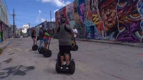 See Wynwood and meet the artist on a segway