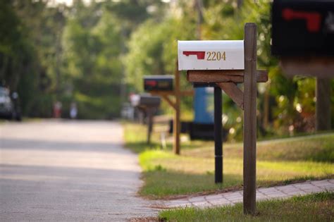 See a paw print sticker on a mailbox? Why you shouldn't remove it