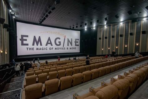 See the largest movie theatre screen in Illinois