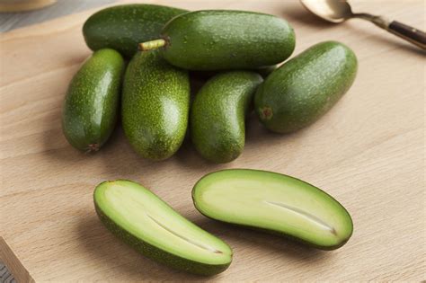 Seedless avocado. Dec 13, 2017 · Marks & Spencer has begun selling a seedless avocado. The variety, which is the result of an unpollinated blossom, is grown in Spain and is quite a lot smaller than the regular seeded varieties. It averages about 2in-3in (5cm-8cm) in length and has a smooth, edible skin, so it can be sliced up or even eaten whole. 
