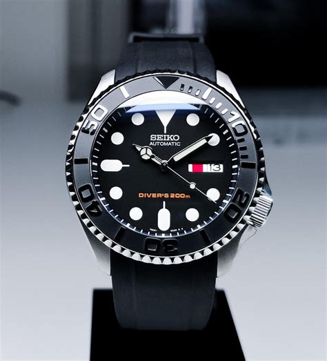 Seiko SKX: A Guide to the Perfect Beater Watch Prowatches