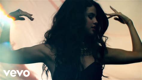 Selena gomez come and get it dinle