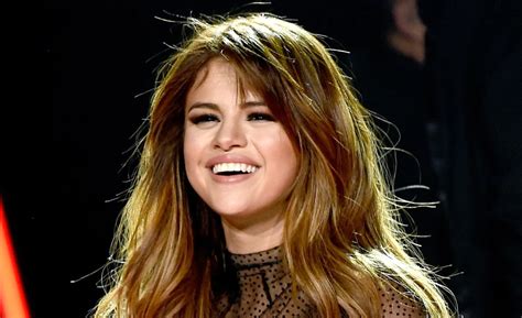 Selena gomez nak. Singer and actress Selena Gomez is set to host a cooking show, featuring a master chef guiding her along the way, inspired by her adventures in the kitchen during self-isolation. F... 