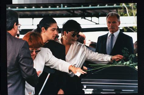Selena quintanilla died. Selena - Selena's Death: Selena's (Jennifer Lopez) life ends tragically and the world loses a star.BUY THE MOVIE: https://www.fandangonow.com/details/movie/s... 