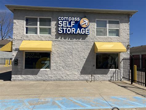 Self Storage in Roseville, MI - Compass Self Storage