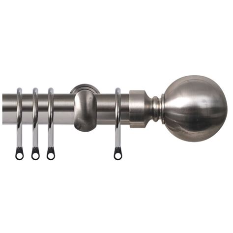 Self supporting curtain pole. com.  Telescopic design fits any window.  J...