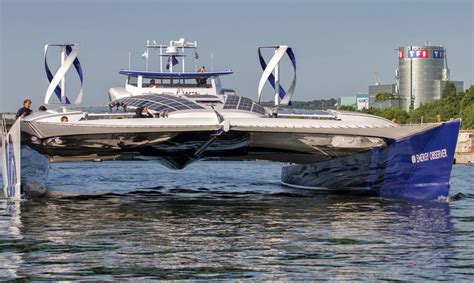 Self-sufficient hydrogen boat embarks on 6-year journey ... - Inhabitat