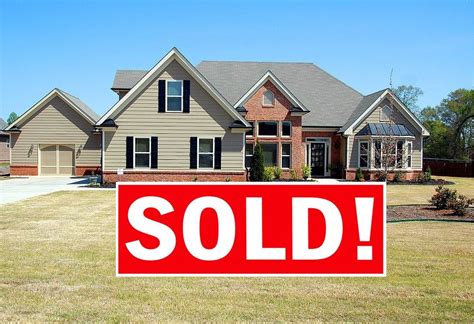 Selling a house without a realtor. Things To Know About Selling a house without a realtor. 