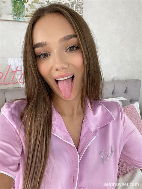 Selti Oil Onlyfans Leak