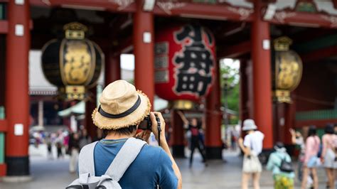 It’s not any more expensive to study abroad in Japan than elsewhere in the world. Depending on where you live though, the flight could get pricey. You can expect to spend up to $6,000 for a summer in Japan, and up to $11,000 for a semester program, not including flights, insurance, and visa expenses. How Much Does it Cost to Study Abroad in ... 