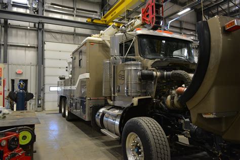Semi truck repair shop. When it comes to maintaining and repairing your semi truck, finding a reliable repair shop is crucial. A breakdown on the road can lead to costly delays and lost revenue. That’s wh... 