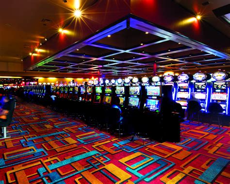 seminole classic casino hours