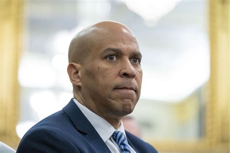 Sen. Booker says fellow New Jersey Democrat Menendez should resign over ‘shocking’ bribe allegations