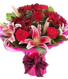 Send Flowers to Cusco, Peru - Overseas Flower Delivery