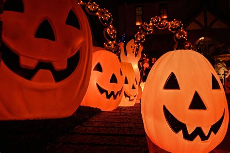 Send photos and videos of your DC-area Halloween decorations to WTOP