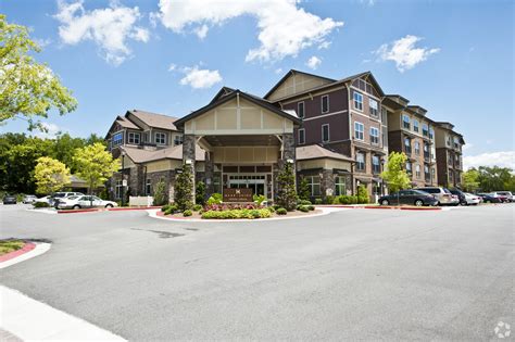 Senior Apartments for Rent in Johns Creek, GA