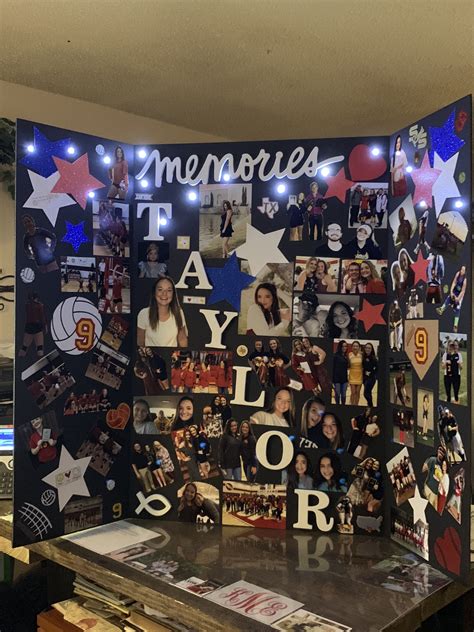 Senior board ideas. 3 Graduation Caps. Staple paper in one of your school colors to a bulletin board as a background. Cut out graduation caps -- without the tassles -- in another school color. Have each senior paste a photo of himself to the … 