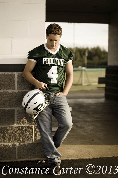 Senior Picture Ideas for Posing: 1. Start with sitting to ease awkwardness. Start with a sitting pose. Sometimes Seniors are a little nervous when we get started. It’s our job to help them get comfortable. With standing poses, you can often see their early awkwardness so I get them to sit first.
